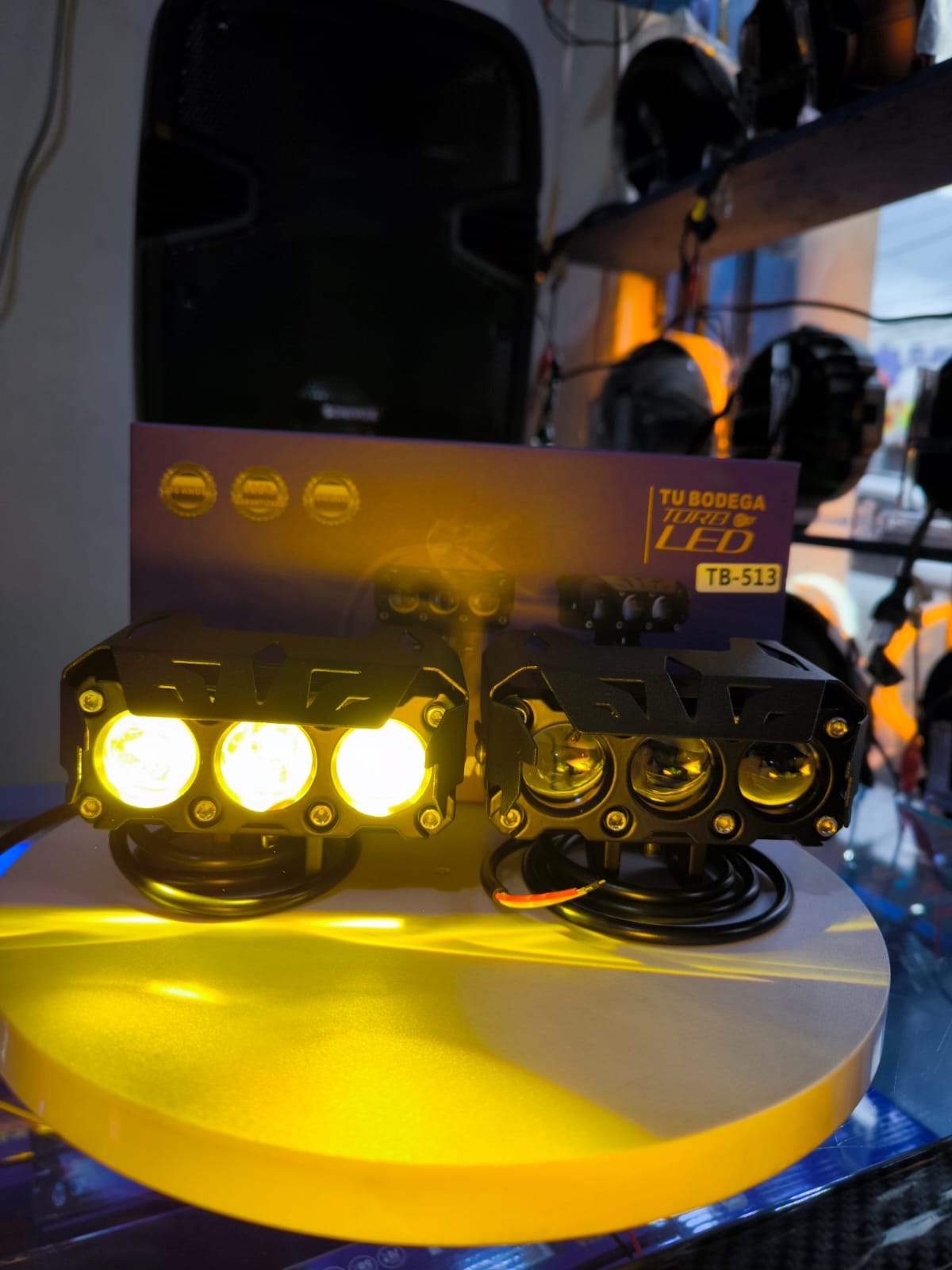 PAR EXPLORADORAS TRIPLE LUPA (TB513)